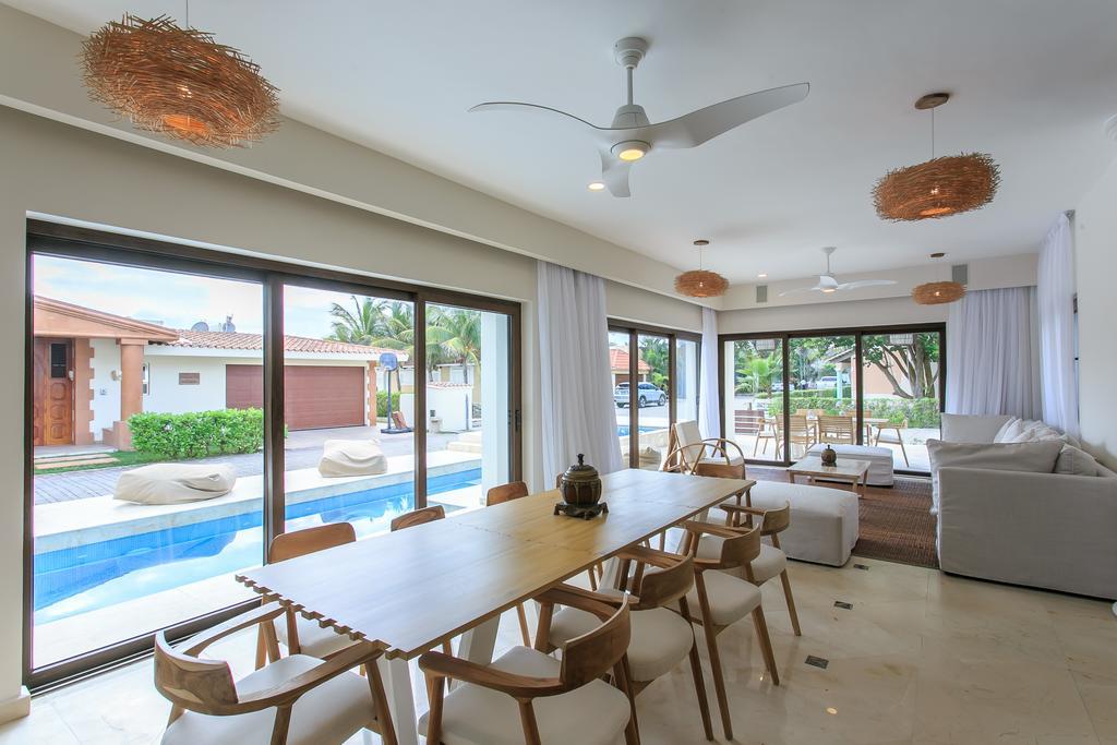 Steps To Best Beach Unica 6bedroom