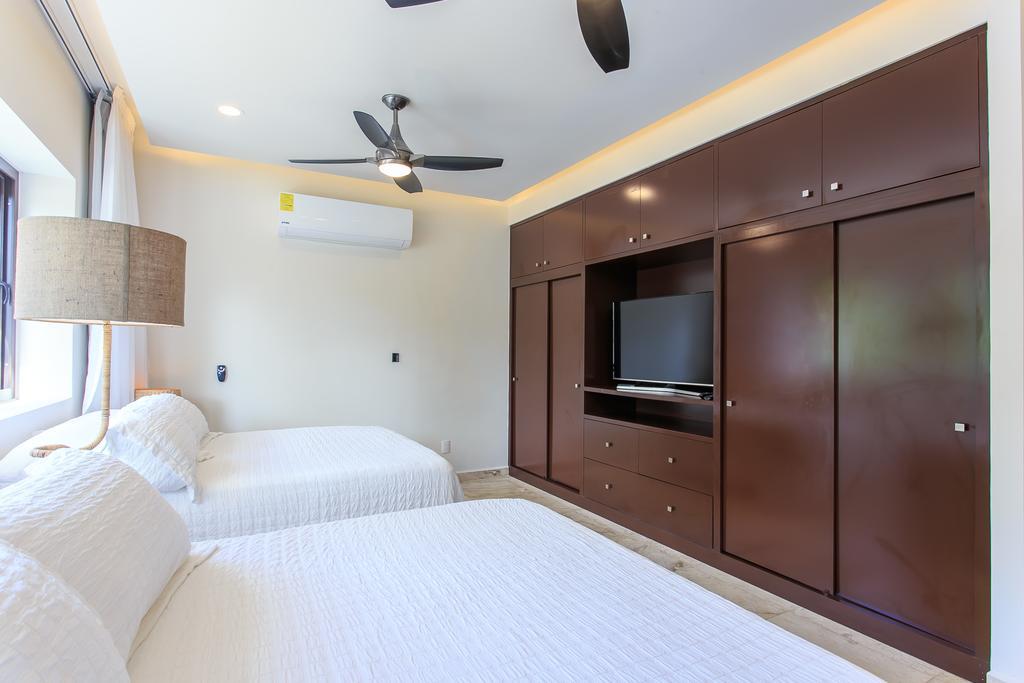 Steps To Best Beach Unica 6bedroom Playa del Carmen