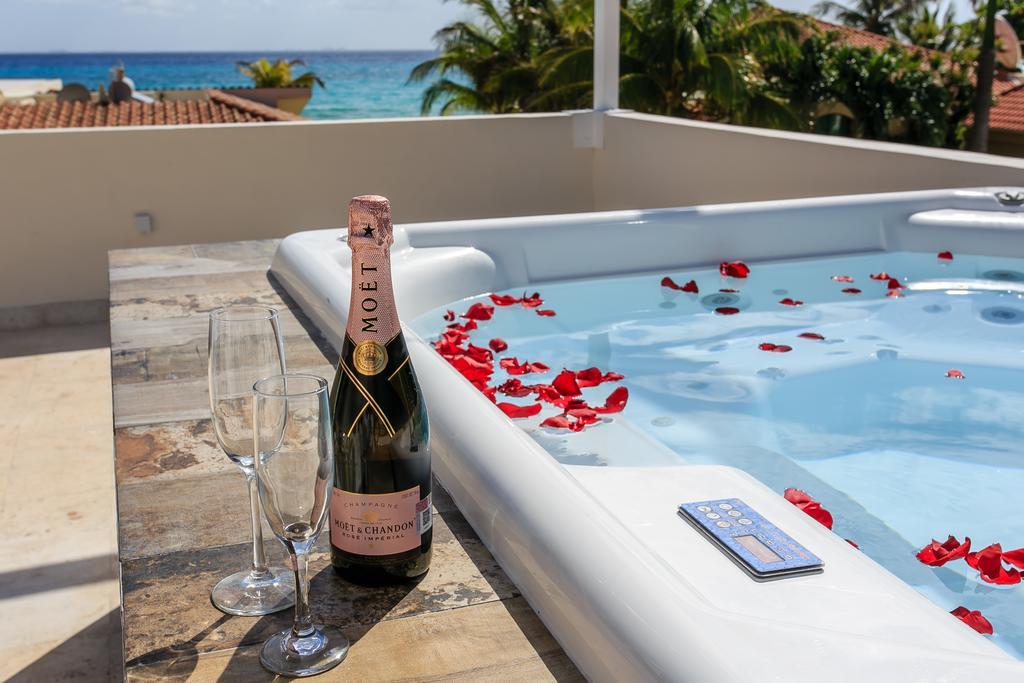 Steps To Best Beach Unica 6bedroom * Playa del Carmen